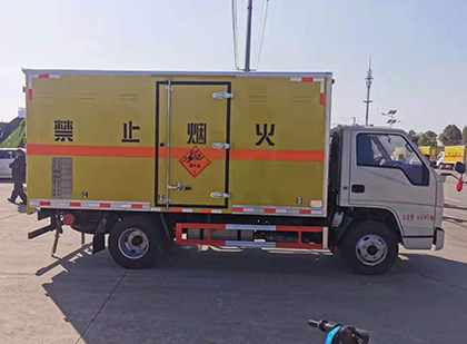 古丈爆破器材运输车